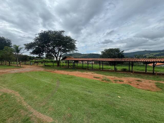 Sítio para Venda em Itatiaiuçu - 2