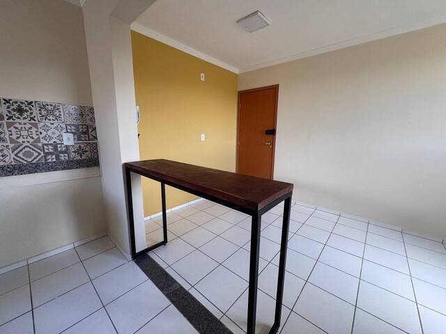 #970 - Apartamento para Venda em Itaúna - MG - 2