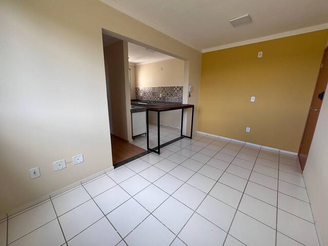 Apartamento para Venda em Itaúna - 5